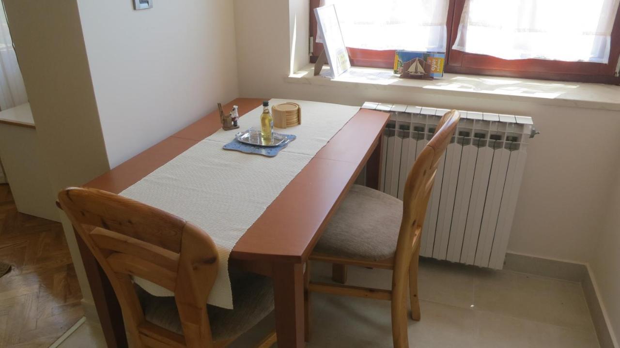 Studio Apartment Branka Malinska Værelse billede