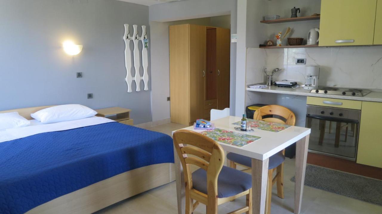 Studio Apartment Branka Malinska Værelse billede